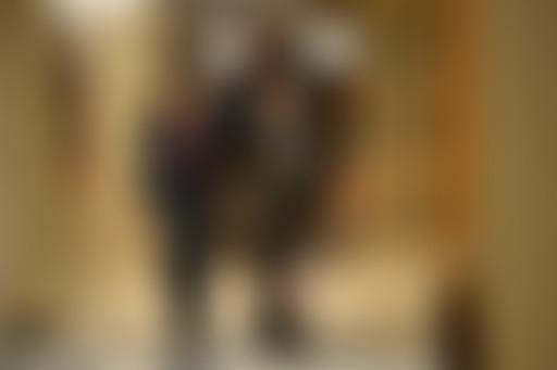 Extérieur Nuit # Tristes captives