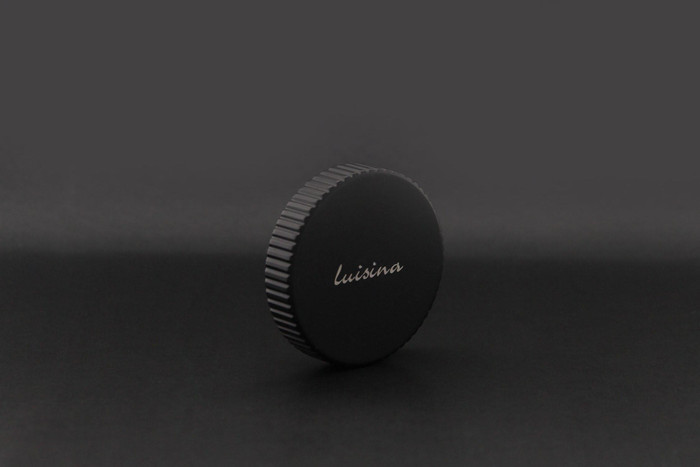 Manette ronde cannelée noire