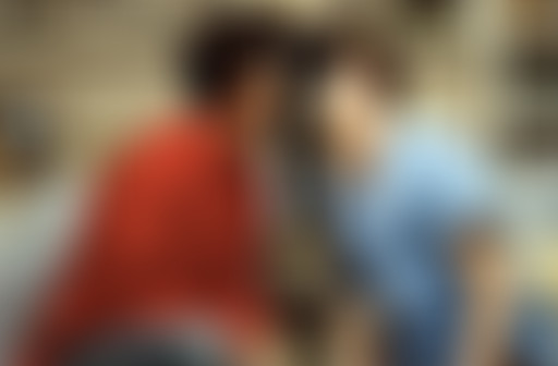 Extérieur Nuit : SOIRÉE ENTRE PSYCHOPOTES