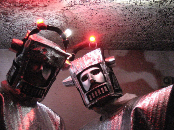 Épisode Sandwich Triangle / Monster Apparat de l'émission Sandwich triangle