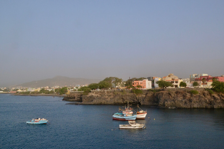 Épisode Tes cliques et tes claques : Hugo au Cap-Vert // 0... de l'émission Tes cliques et tes claques