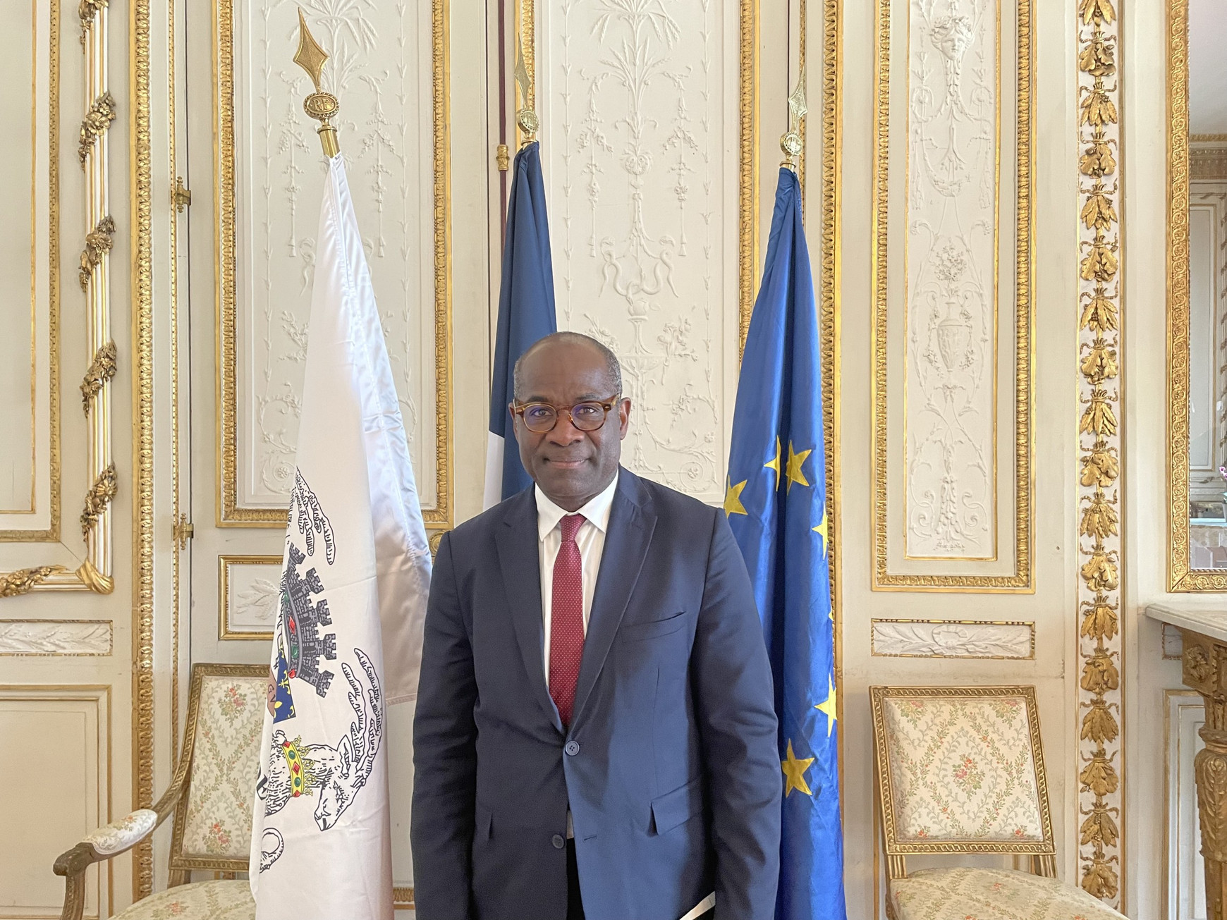 Pierre de Gaétan Njikam à la mairie de Bordeaux © Camille Buonanno. Bordeaux dans une “Europe ouverte sur le monde”