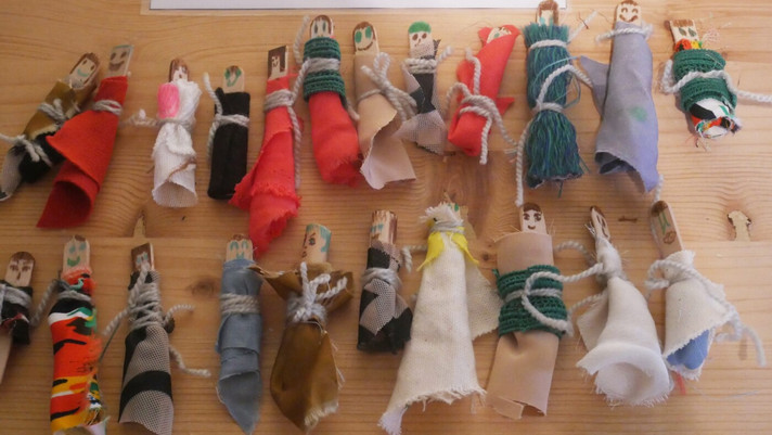 Épisode Mercredi ! Drôles de collections de l'émission Mercredi !