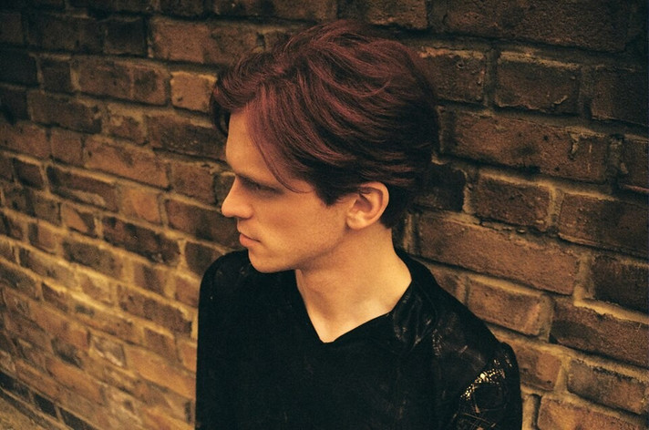 Épisode Mon instru et Moi 9 : Le Korg Mono/Poly de Ghost C... de l'émission Mon instru et moi