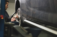 Crise dans l’industrie automobile allemande : diagnostic et remèdes