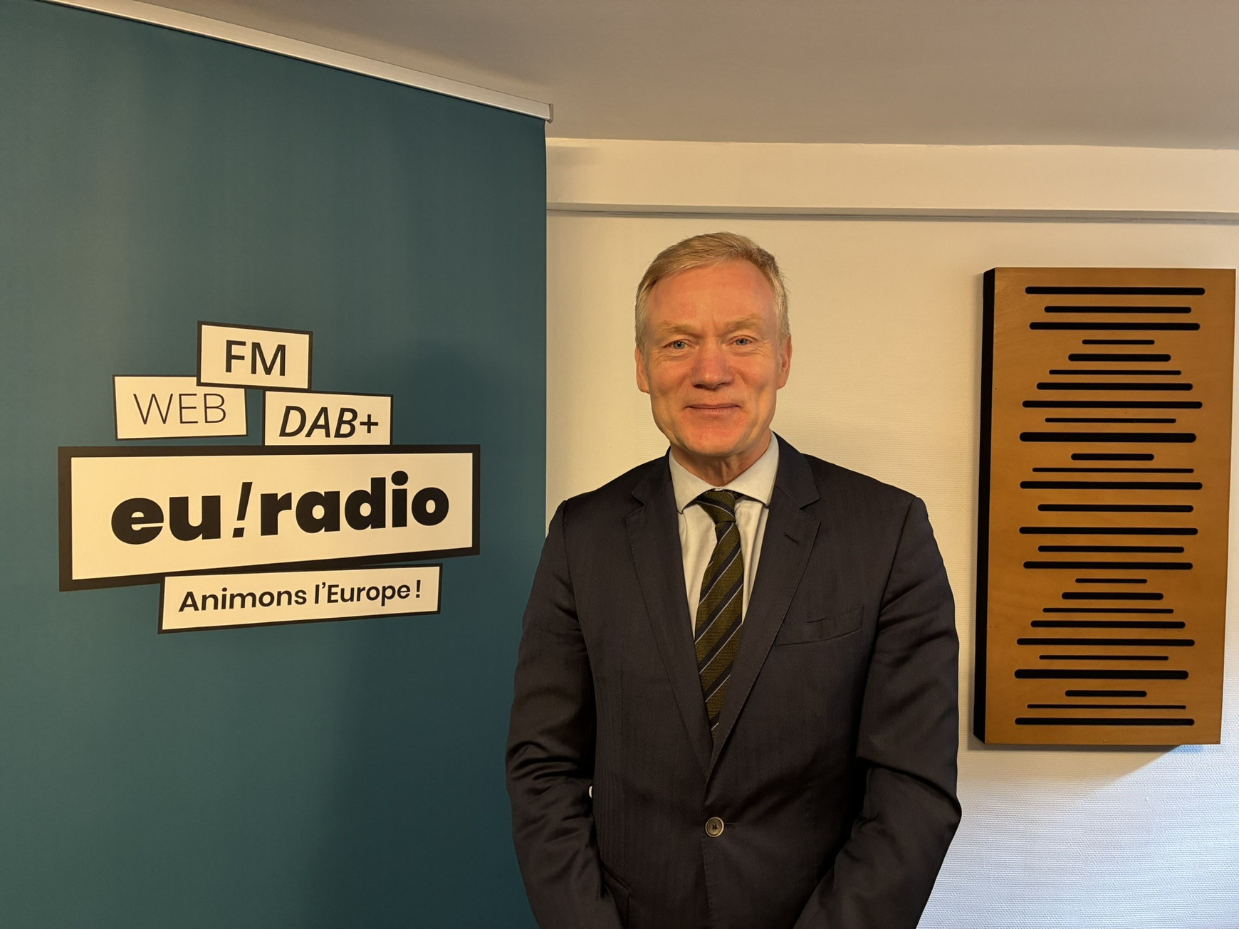 Vincent Guérend, directeur de l’Union européenne au sein du Ministère de l'Europe et des Affaires étrangères Au MEAE, la direction de l'Union Européenne agit pour relier la France et l'Europe