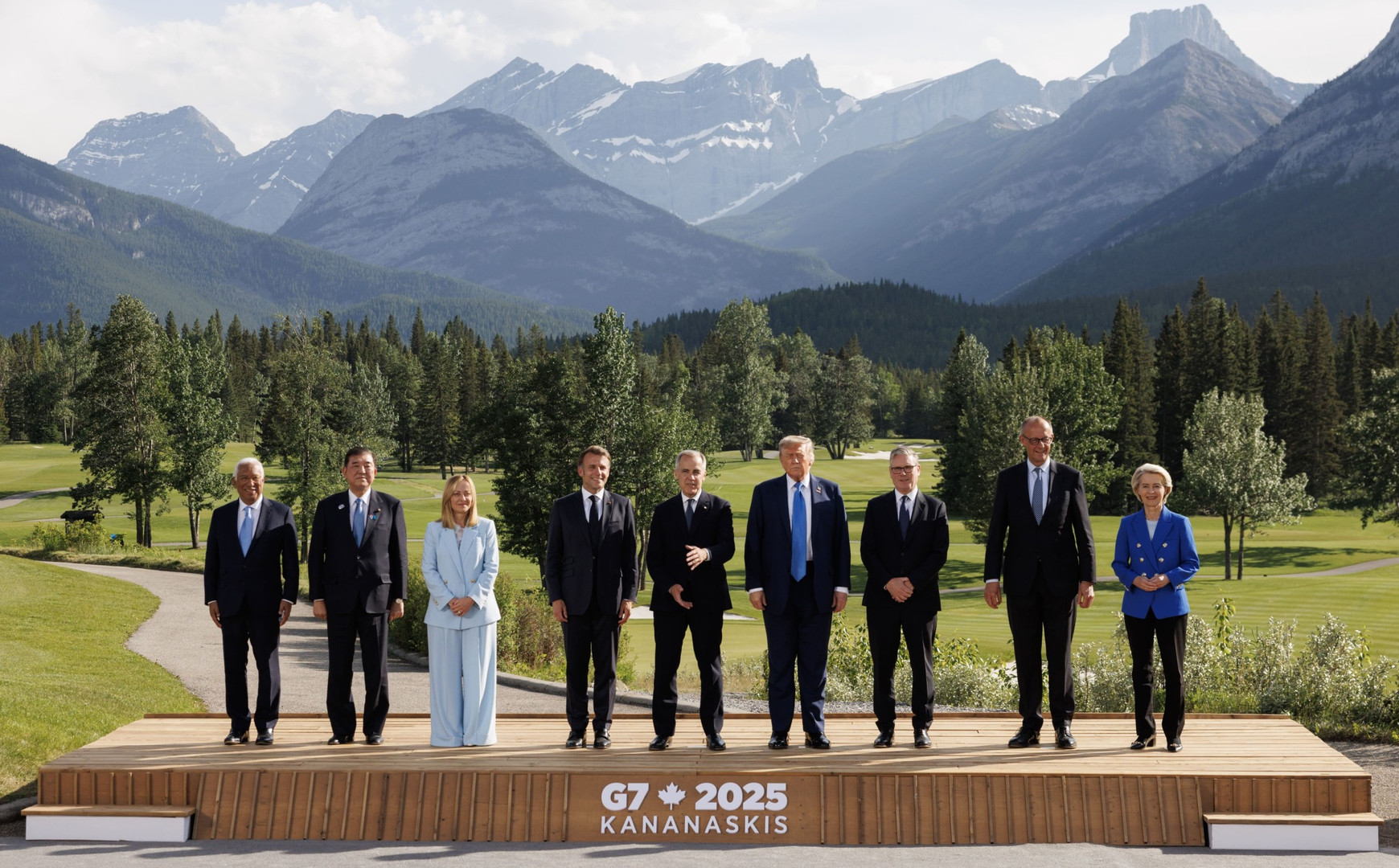 Les dirigeants des sept économies les plus avancées et les représentants de l’Union européenne, lors du G7 de 2025 à Kananaskis, au Canada. © Simon Dawson pour Number 10, CC BY 2.0, via Wikimedia Commons. Aujourd'hui en Europe - 15 juin 2026