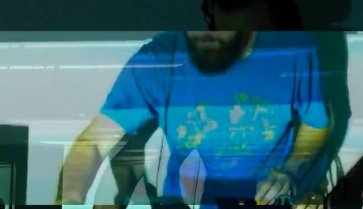 Épisode Sandwich Triangle // 27 juin 2015 de l'émission Sandwich triangle