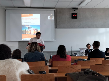 Des étudiants planchent sur l'avenir des relations euro-américaines