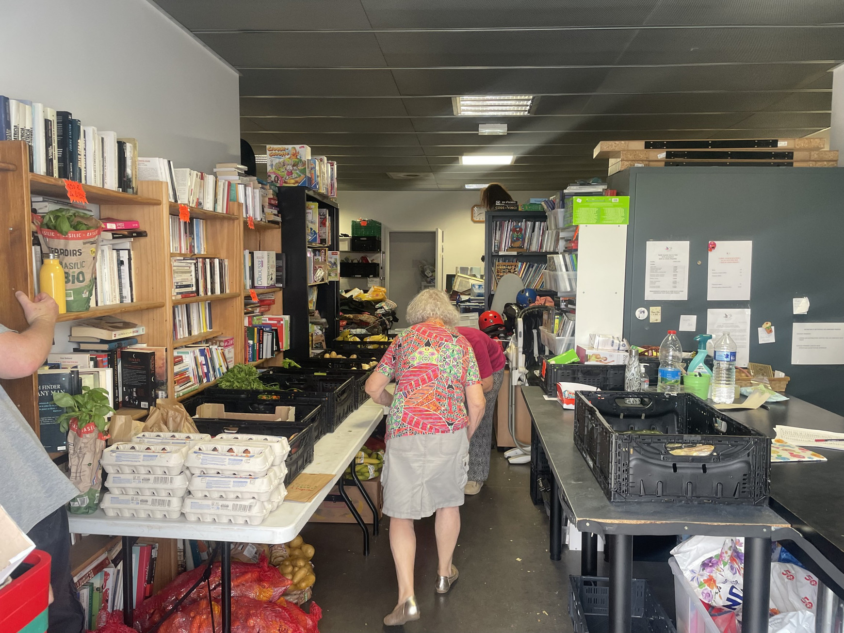 © Camille Buonanno. À Saint-Médard-en-Jalles, le Secours Populaire viennent soutenir les sinistrés après les feux de Gironde