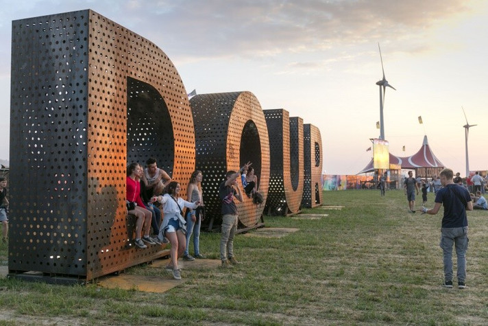 Épisode Carte Blanche:Dour 2019 de l'émission L'Apéro