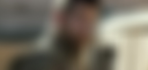 Extérieur Nuit # Homme à lunette