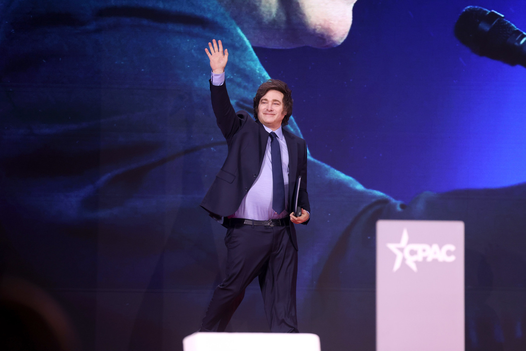 Le président argentin Javier Milei lors de la Conservative Political Action Conference (CPAC) en février 2025. © Gage Skidmore / CC BY-SA 2.0 Jean-Jacques Kourliandsky - Argentine. Un an après l'élection de Javier Milei, l’heure du bilan