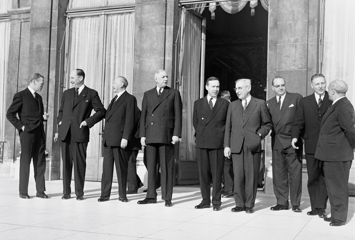 Premier sommet à Paris en 1961 : © AP Au Club des Chefs