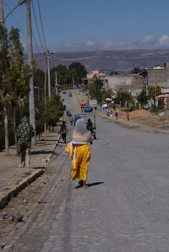 Épisode Tes cliques et tes claques : Géraldine en Ethiopie... de l'émission Tes cliques et tes claques