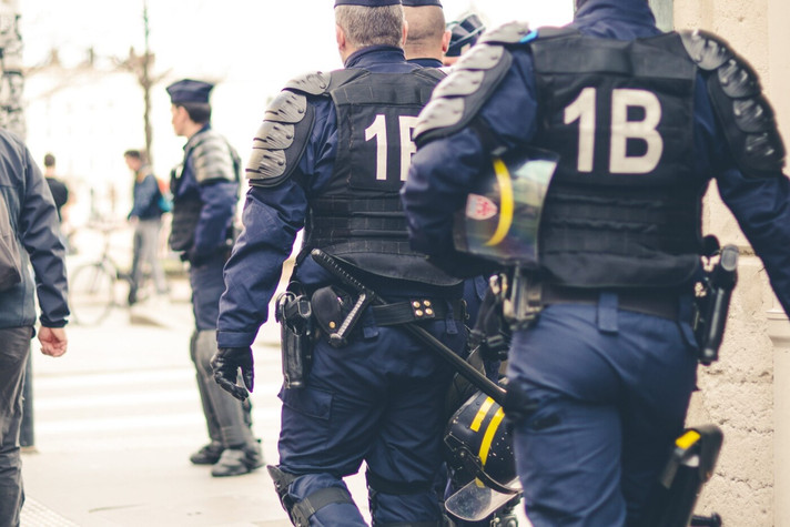 Épisode La demi-heure : Légitime violence de l'émission La demi-heure