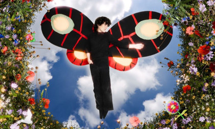 Neniu - "SVP faites du bruit"