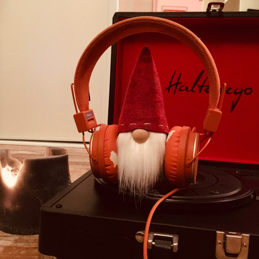 Épisode Noël, des bûches, des marrons, de la musique // Re... de l'émission Naufrage à Waikiki