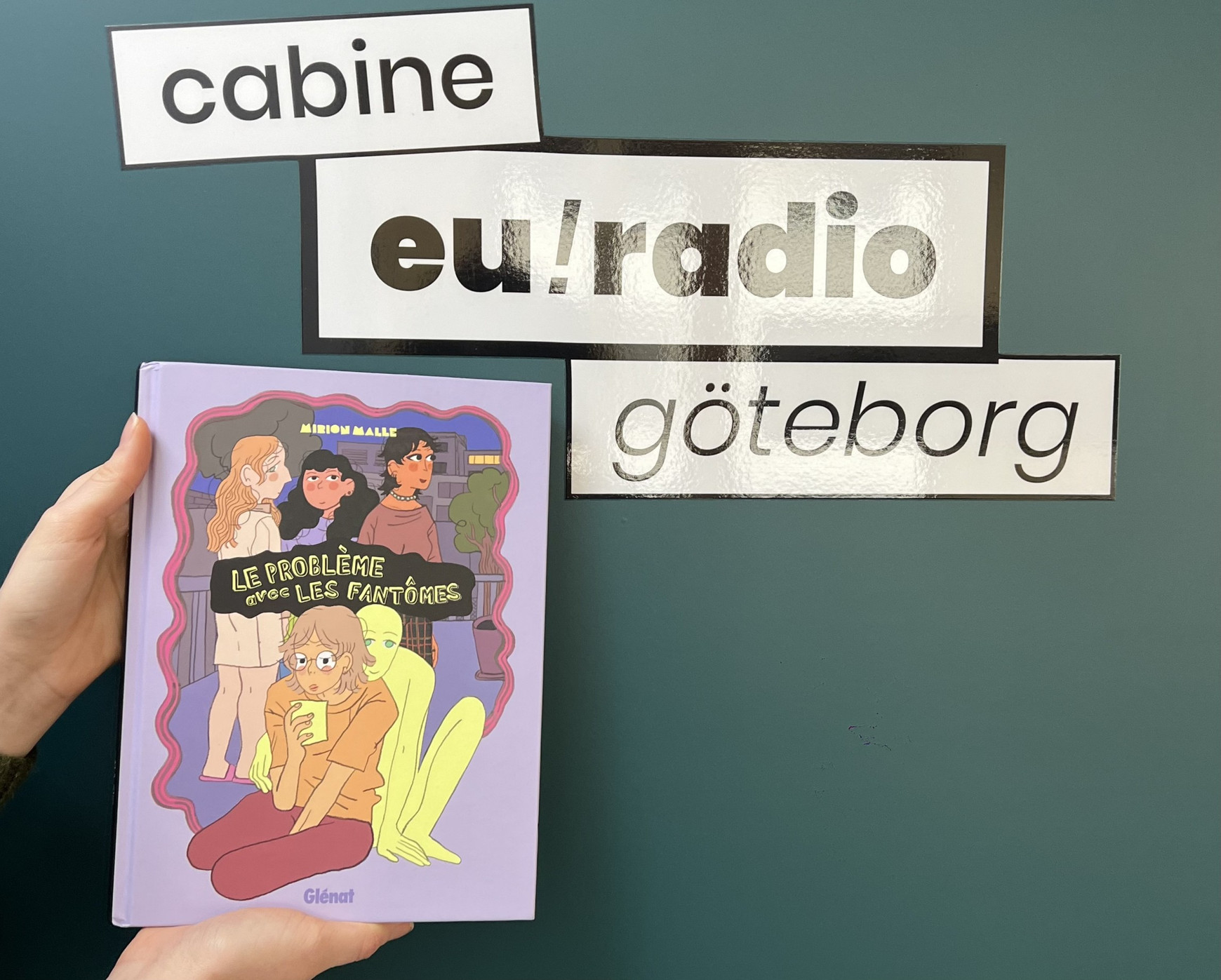 © Claire-Marie Lemasson et Manon Vieillet Le problème avec les fantômes de Mirion Malle (Glénat)