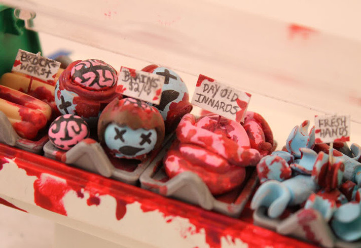 Épisode Deuil chez les petits hommes en plastique ! de l'émission Garde A Vue