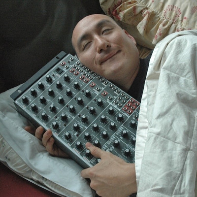 Amplitudes : Synthétiseurs modulaires episode artwork