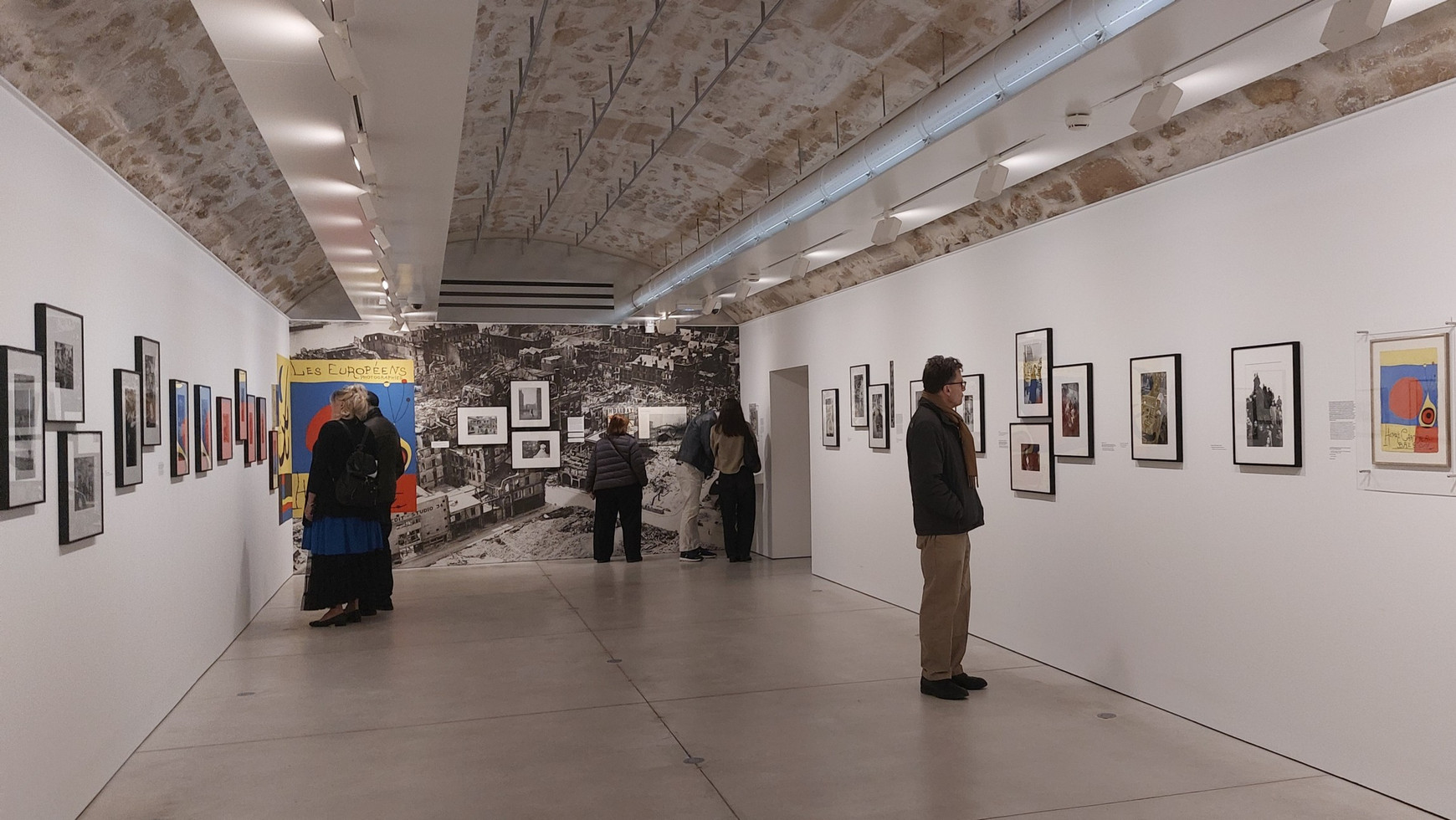 L'exposition "Les Européens" à la Fondation Henri Cartier-Bresson © Pauline Lück "Les Européens" sous l'objectif d'Henri Cartier-Bresson