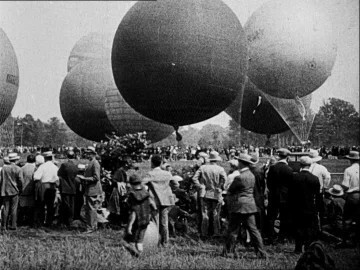 Épisode 37°2 / SPECIAL 20 ANS EPISODE 2 /Tricolore : la vi... de l'émission Formats Courts