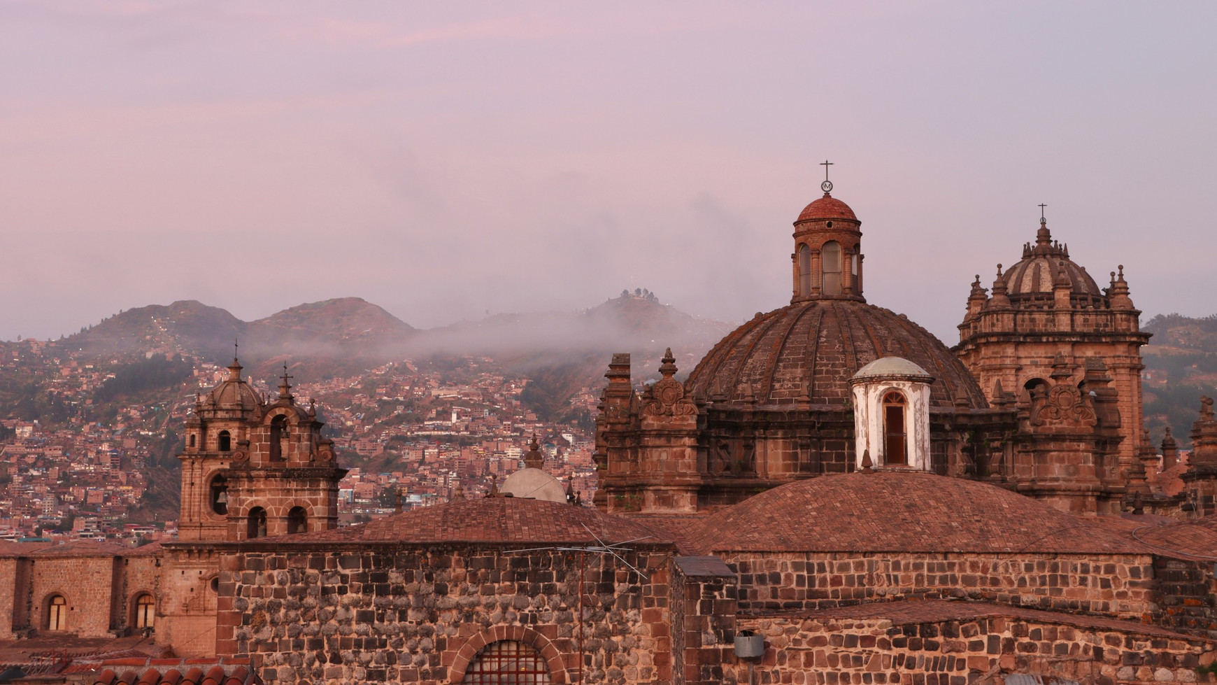 La ville de Cuzco, au Pérou. © Hongbin via Unsplash Musée de Qorikancha - Cuzco