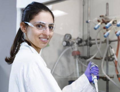 À Bordeaux, une jeune chercheuse primée pour ses travaux sur le recyclage du polystyrène