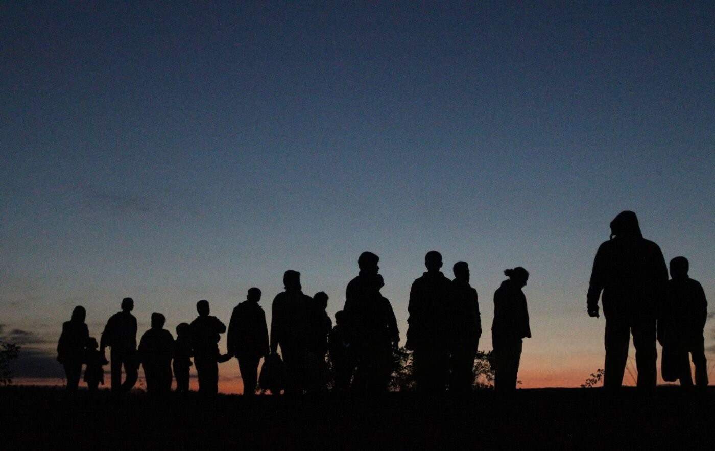 Des refugiés à la frontière hongroise, en 2015Source: RIA Novosti archive, image #2696212 / Dmitry Vinogradov / CC-BY-SA 3.0, CC BY-SA 3.0n, via Wikimedia Commons Le nouveau Pacte européen sur la migration et l’Asile, un tournant pour l’Europe ?