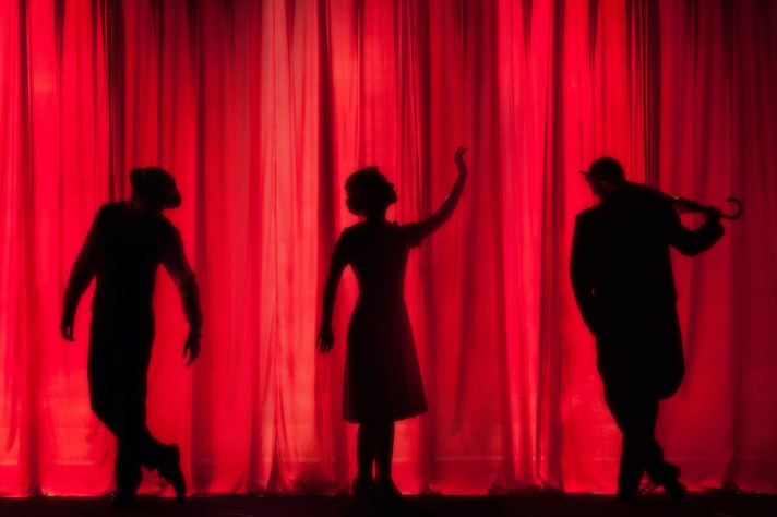 Épisode Le Quatrième Mur : Marina Pangos, chanteuse et com... de l'émission Le Quatrième Mur