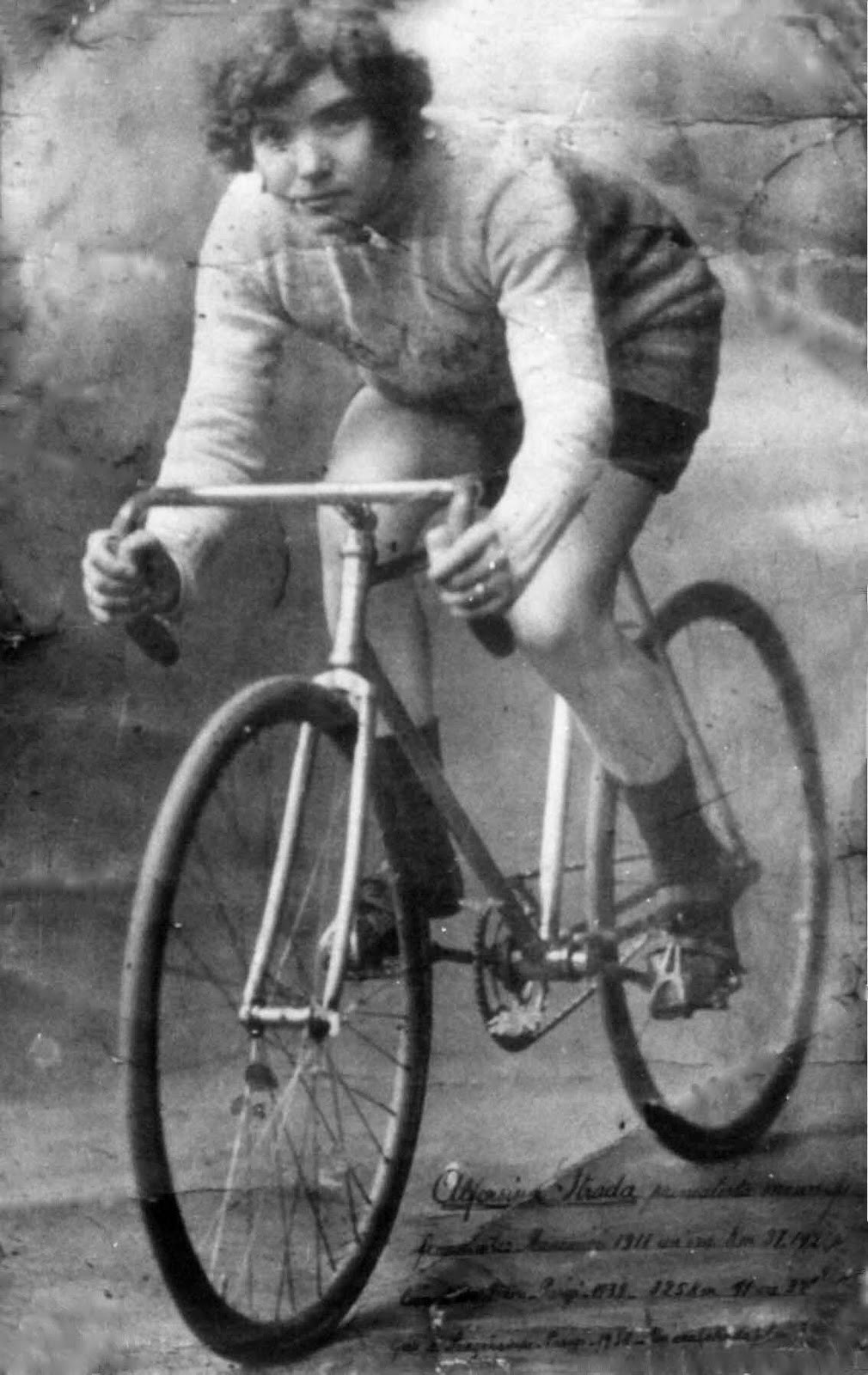 © Teamcolibri.org Alfonsina Strada, pionnière du cyclisme